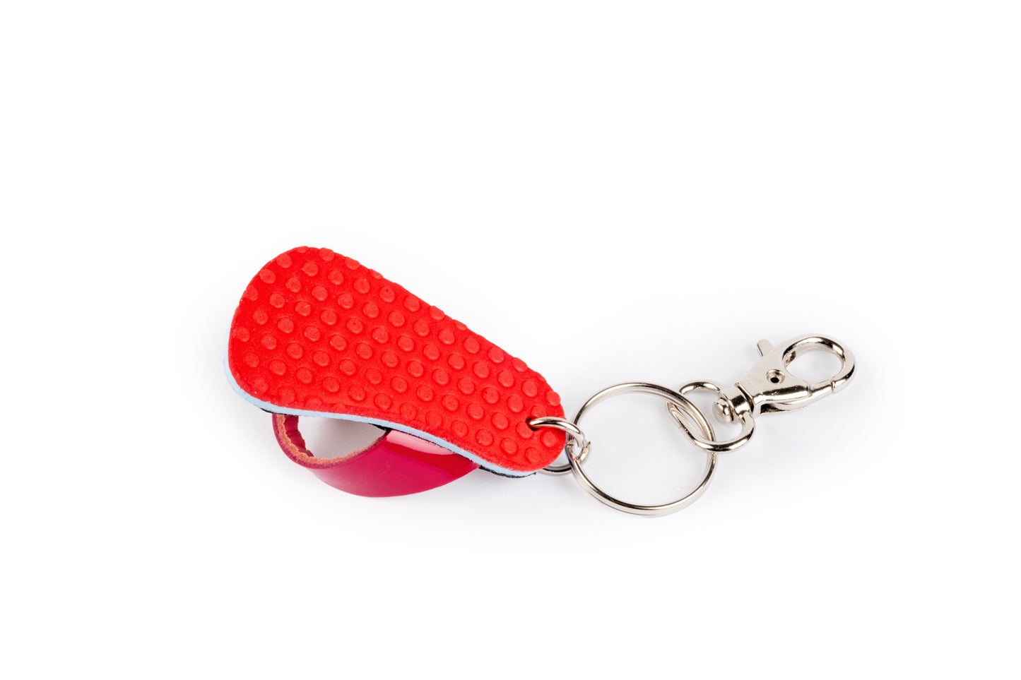 Fuchsia flip-flop keyring with red sole