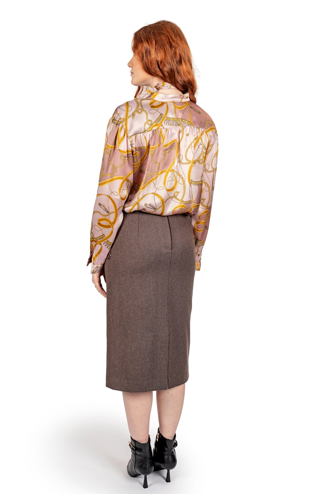 Completo Heritage Gold, camicia in seta vintage e gonna sartoriale